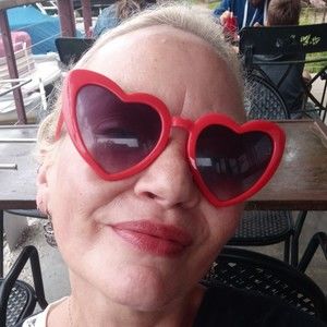 Meet your Posher, Joanna